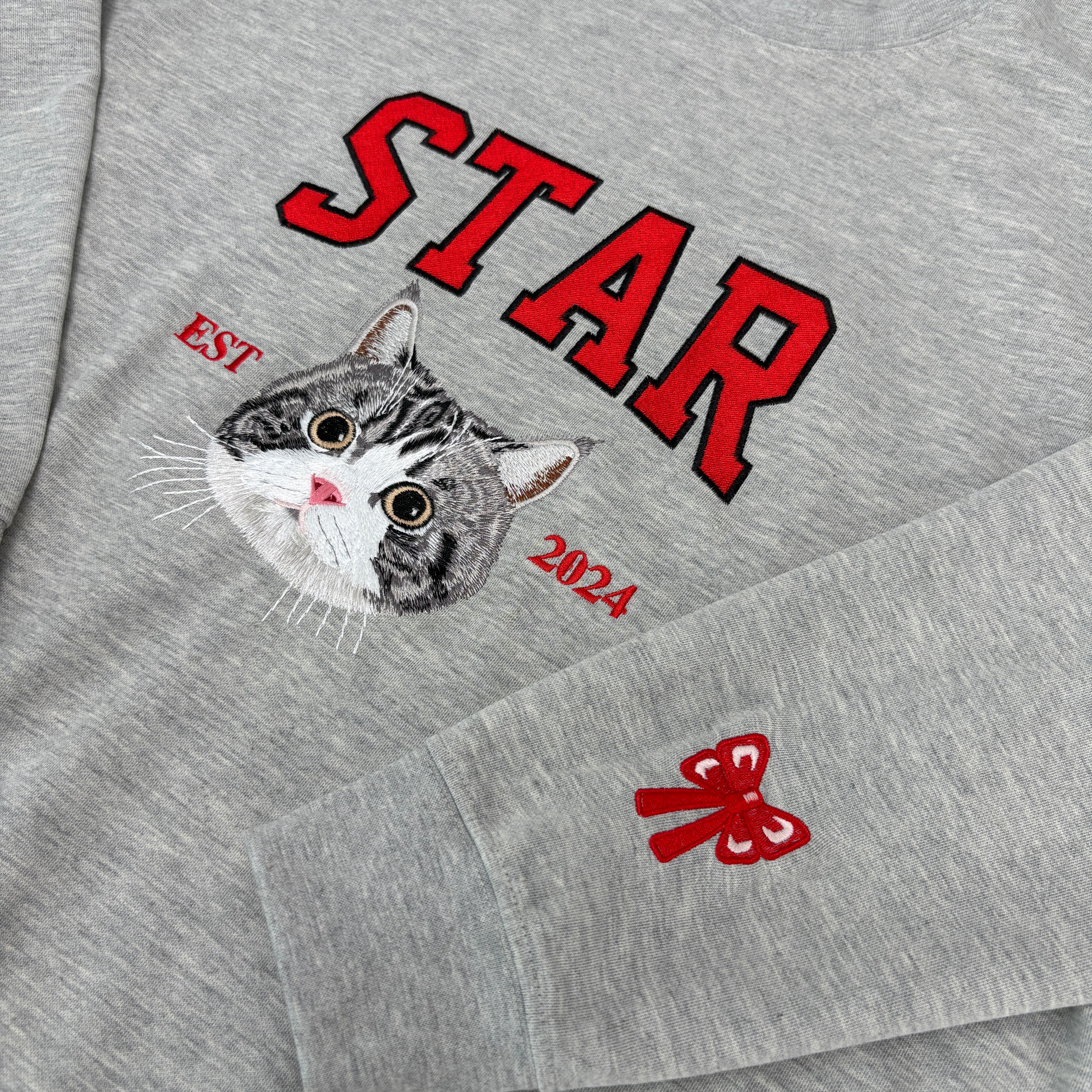 Personalized Embroidered Pet Dog Face and Name Est Sweatshirt Keepsake Gift for Dog Dad Mom