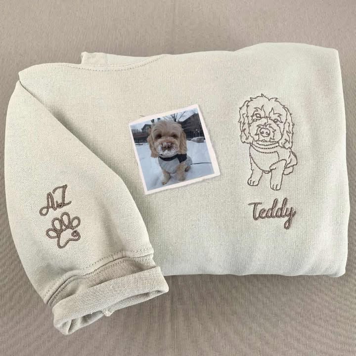 Custom embroidered sweatshirts, full-body pet sketches embroidered