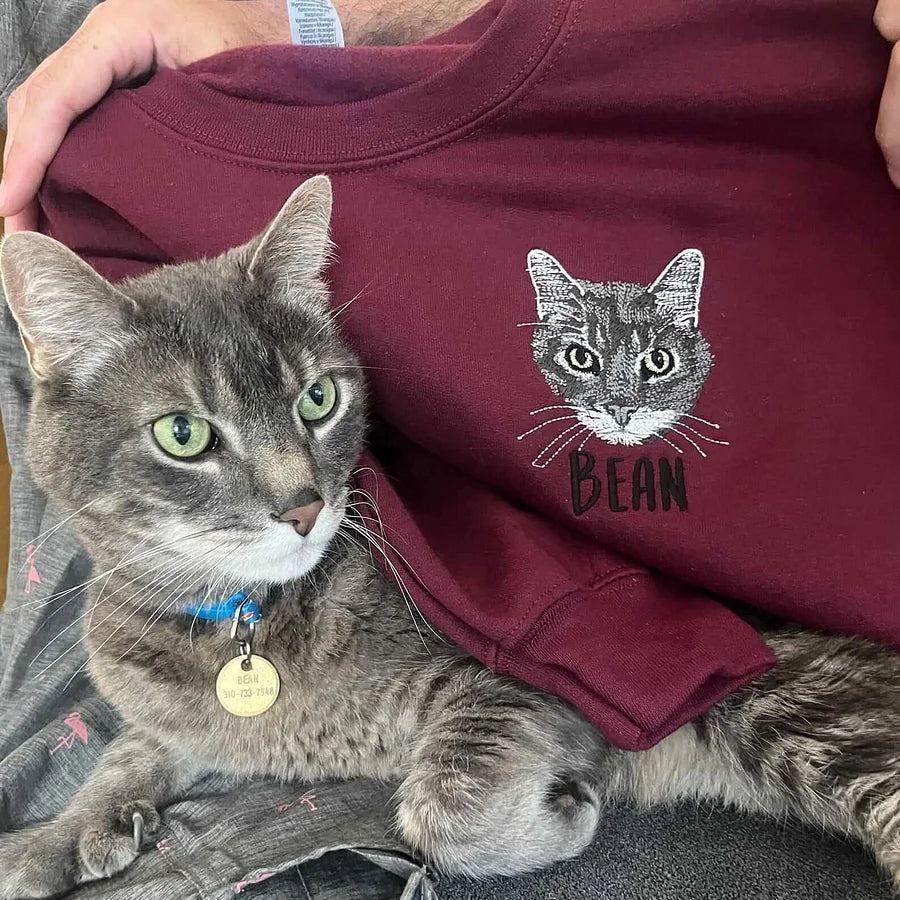 🐶🐱🐎 Full Color Pet Portrait Embroidered Sweatshirt – Custom Dog, Cat & Horse Face with Name/Date