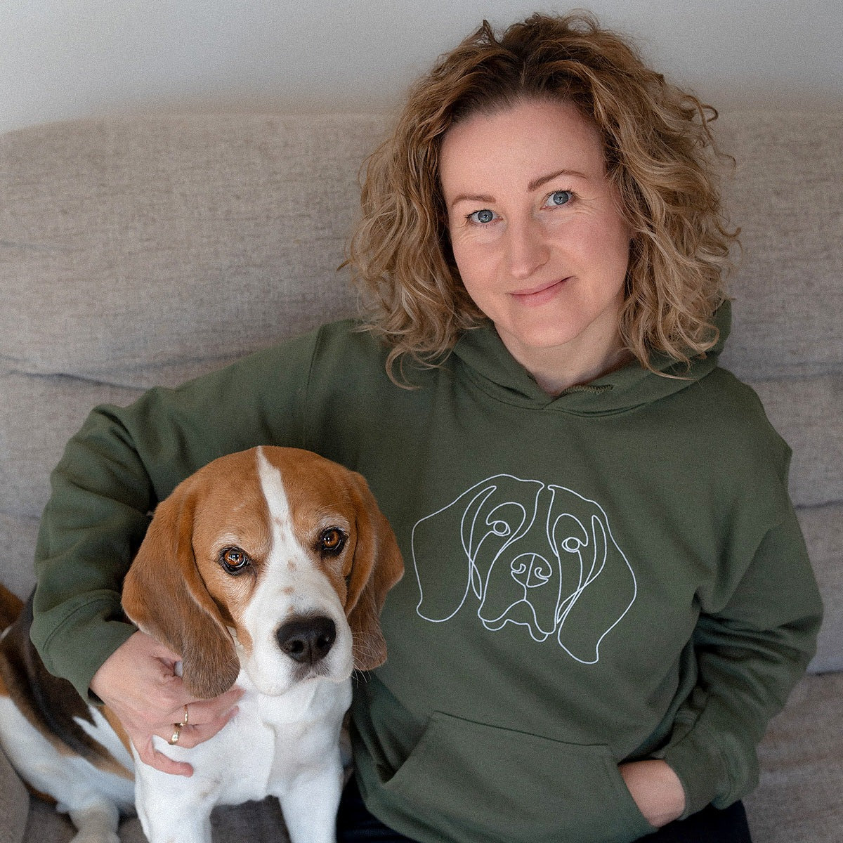 Custom Embroidered T-shirt,Hoodie,Pet Face Sketch Embroidery