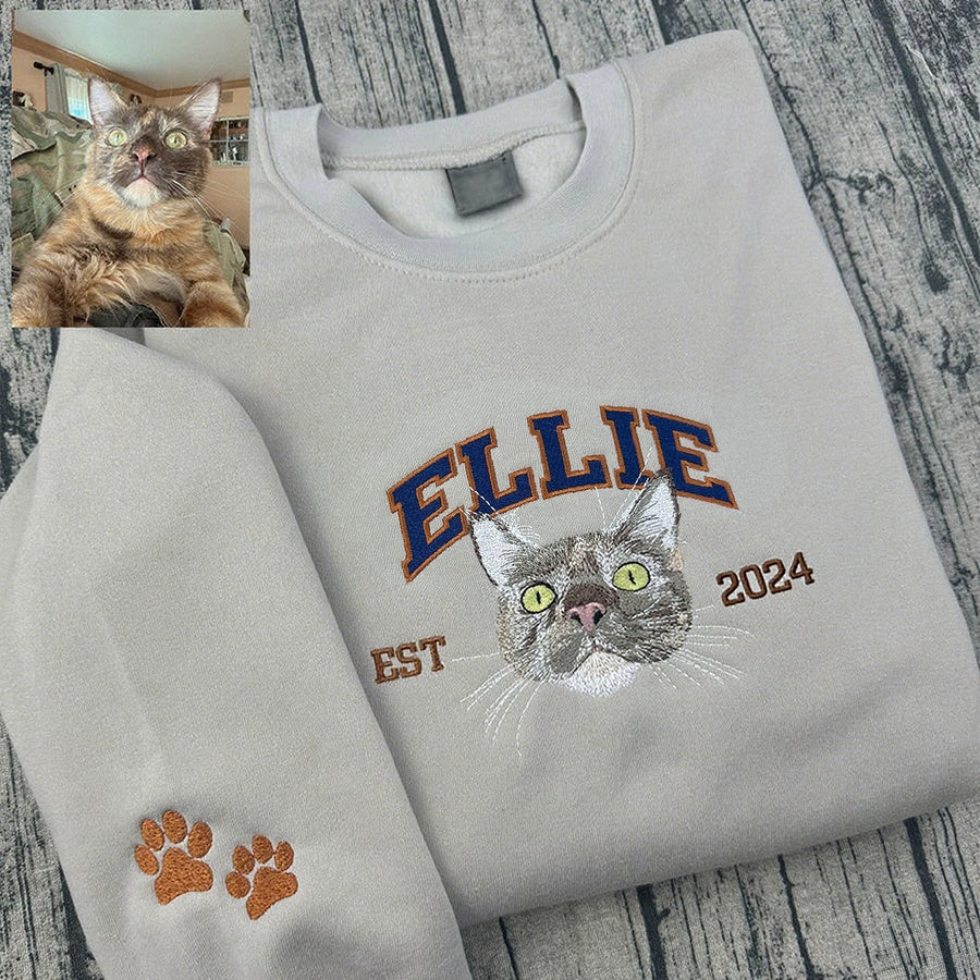 Custom Pet Name Embroidered Sweatshirt – Minimalist Pet Gift