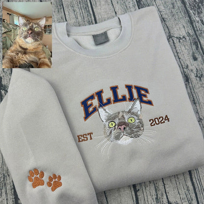 Custom Pet Name Embroidered Sweatshirt – Minimalist Pet Gift