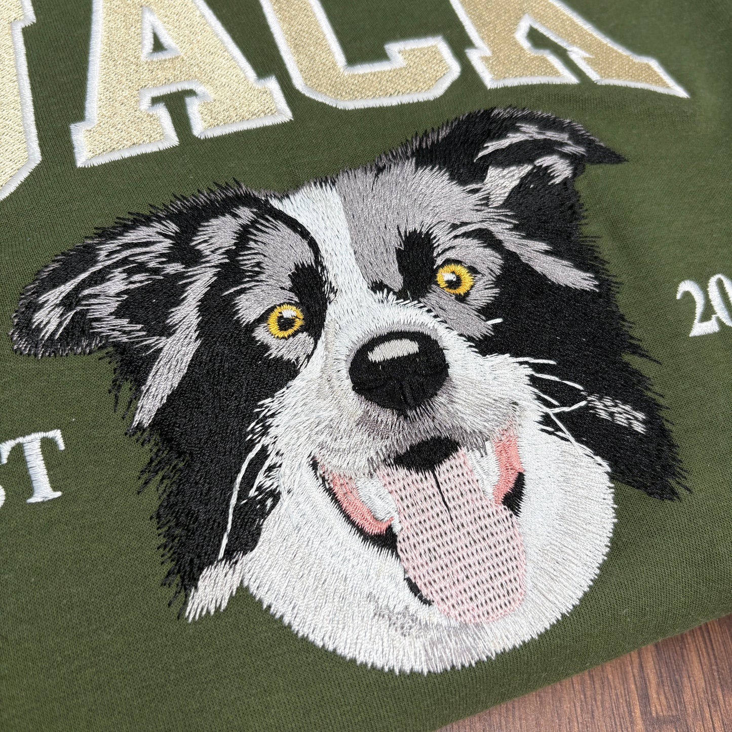 Personalized Embroidered Pet Dog Face and Name Est Sweatshirt Keepsake Gift for Dog Dad Mom