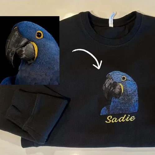 Embroidered Parrot Portrait with Intricate Face Details - Unique Gift for Bird Lovers