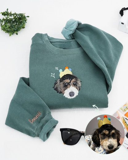 🐶🐱🐎 Full Color Pet Portrait Embroidered Sweatshirt – Custom Dog, Cat & Horse Face with Name/Date