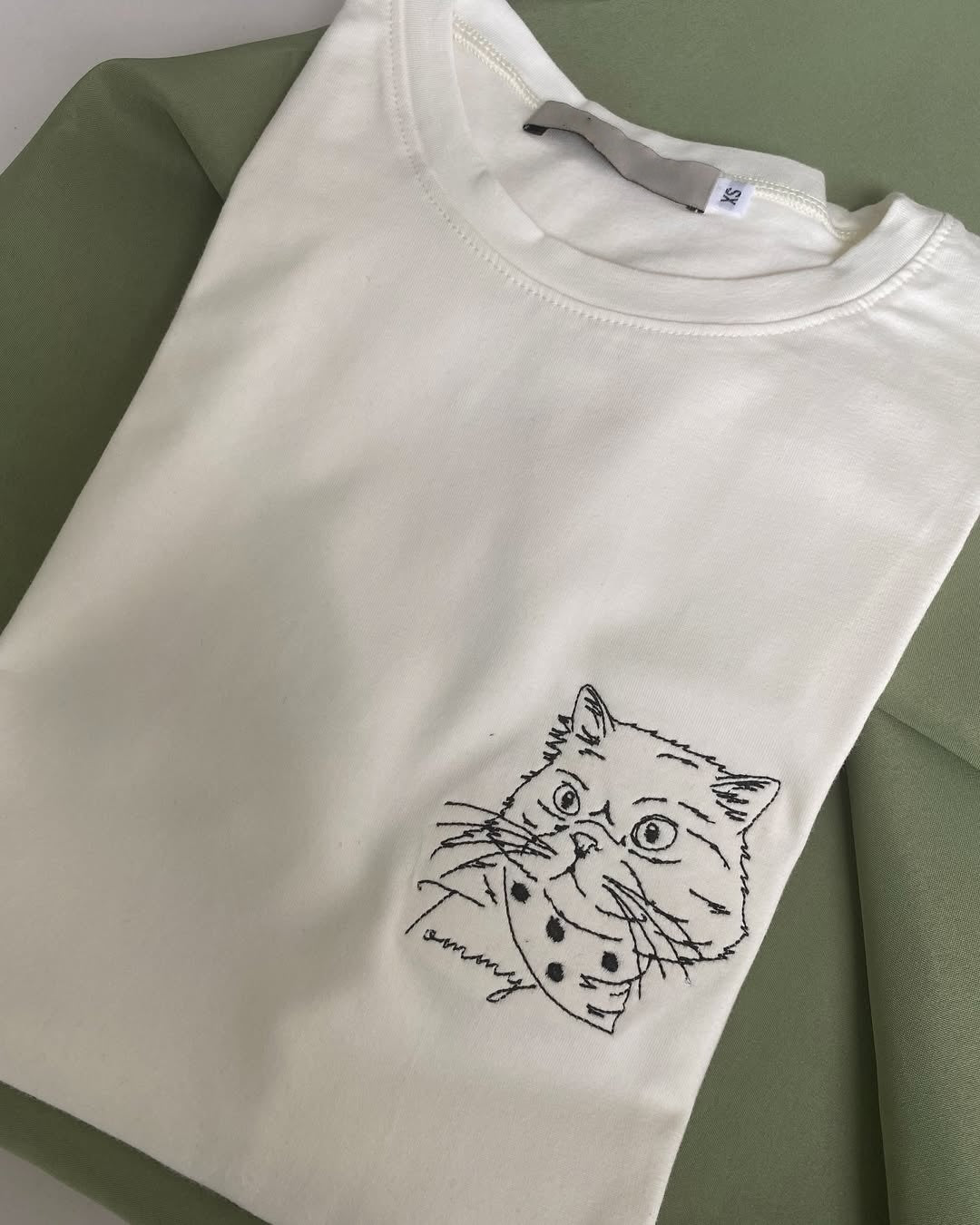 Custom Embroidered Pet Face T-shirt,Personalized hoodie embroidered with multiple pets