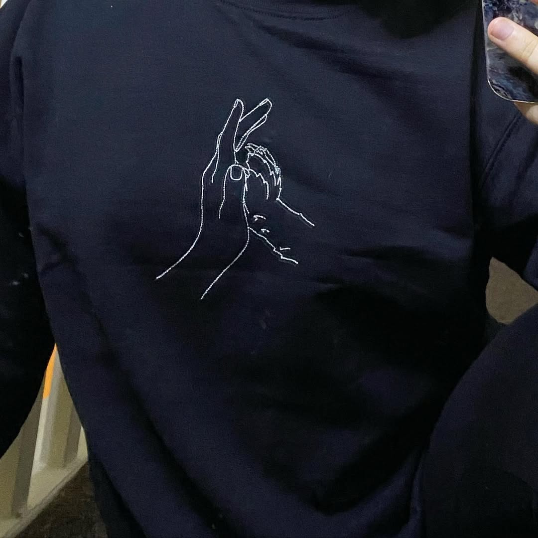 Pet Paw Silhouette Embroidery, High Five Love