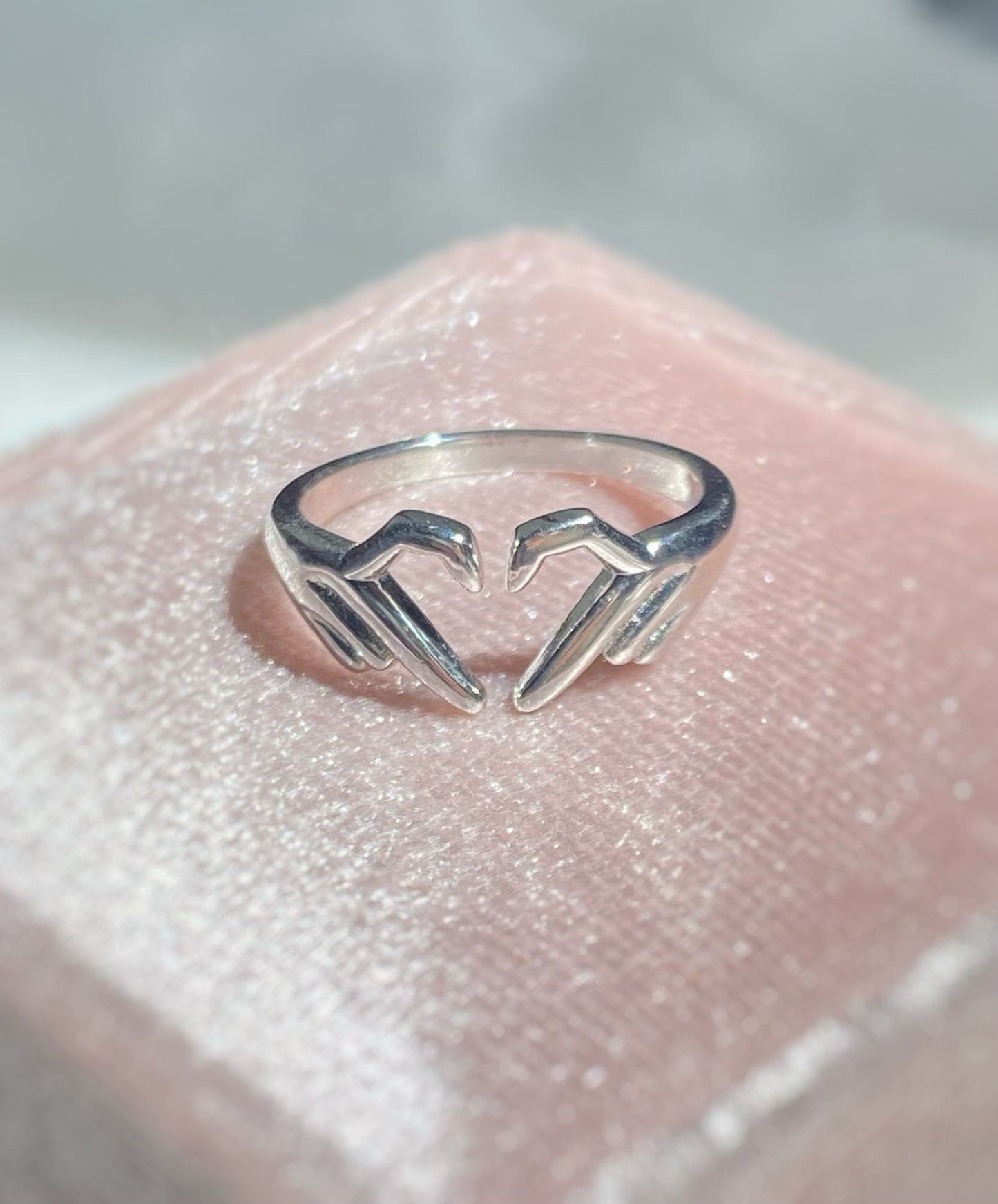 925 Sterling Silver Forever Heart Ring, Heart Sign Hug Ring, Hand Heart Ring, Heart Ring for Women, Aesthetic Rings For Women, Love Ring