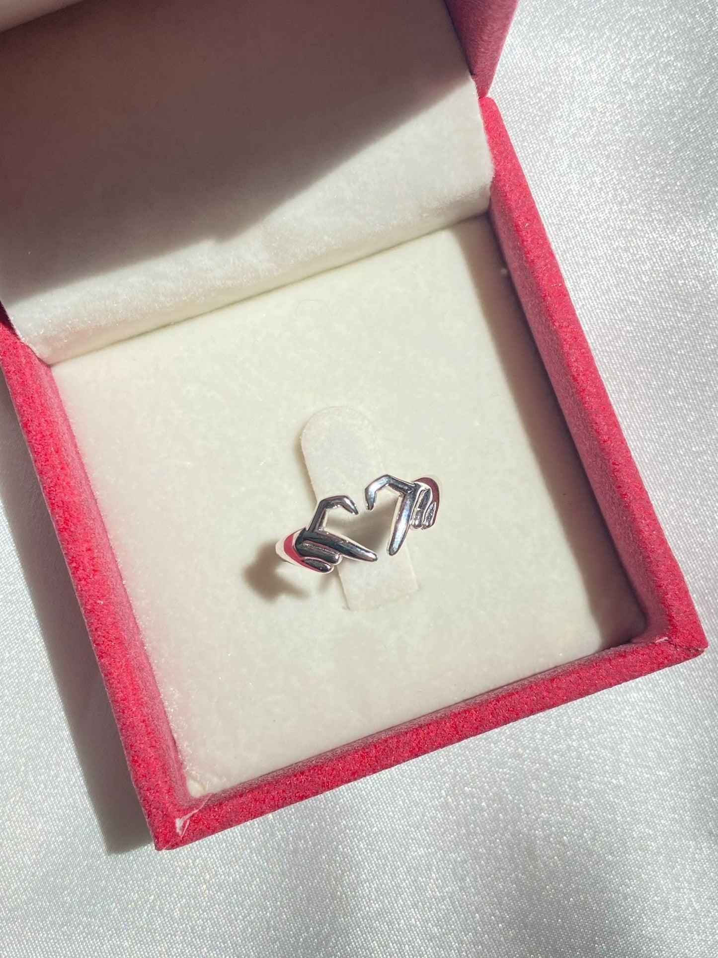 925 Sterling Silver Forever Heart Ring, Heart Sign Hug Ring, Hand Heart Ring, Heart Ring for Women, Aesthetic Rings For Women, Love Ring